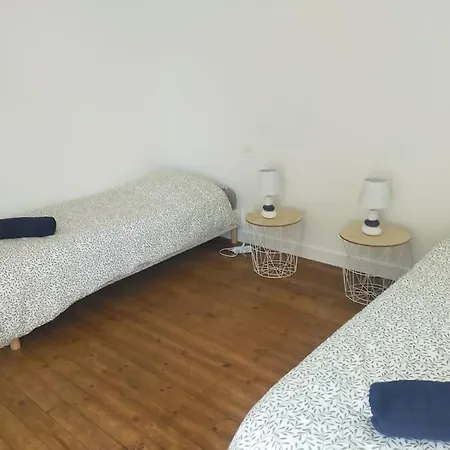 L'escapade T3 Avec Terrasse Privative アパート リュサック・レ・シャトー