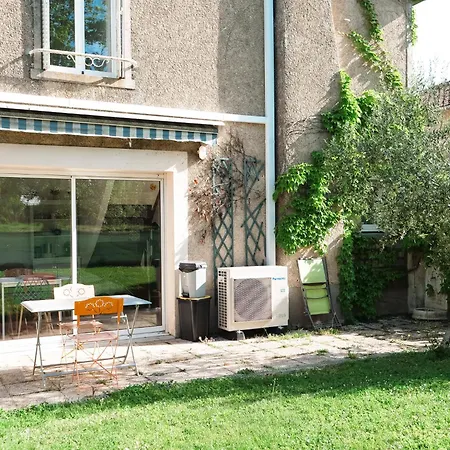 L'escapade T3 Avec Terrasse Privative Apartment Lussac-les-Châteaux