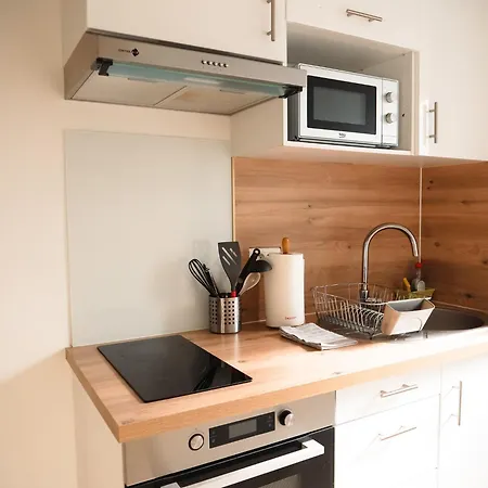 Apartment L'escapade T3 Avec Terrasse Privative Lussac-les-Châteaux